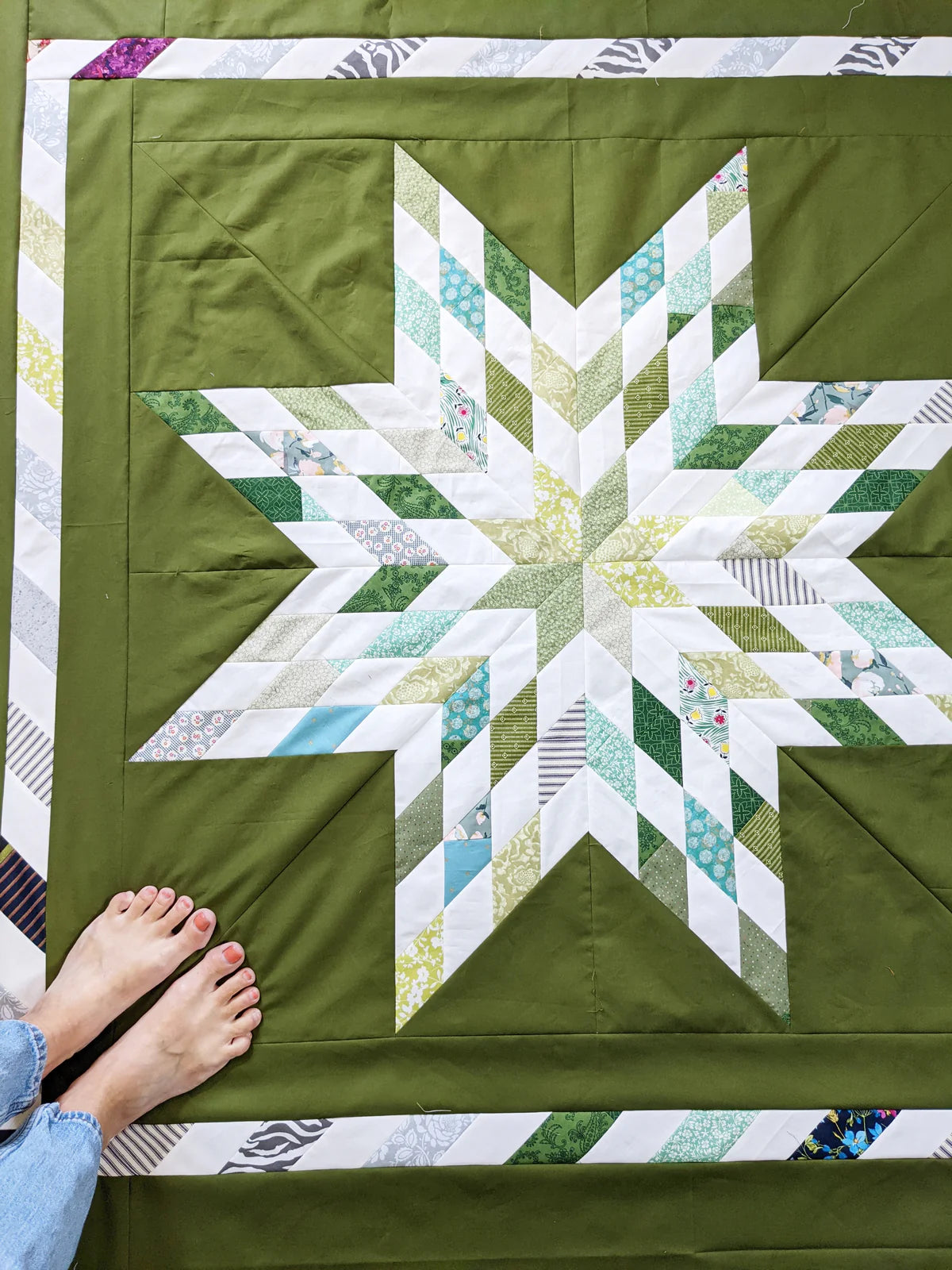 Patchwork Lone Star Quilt Pattern by Plains & Pine