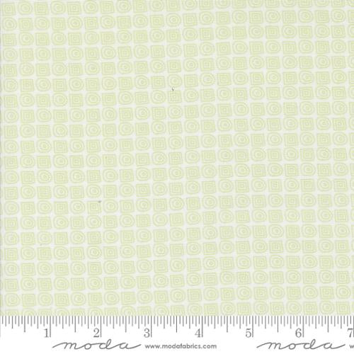 White Green 18261 11 - Mixed Bag of Bon Bons Collection by Jen Kingwell - Moda Fabrics