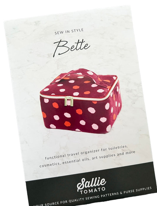 Bette Travel Organizer Pattern by Sallie Tomato