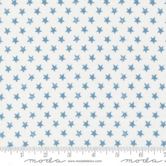 Old Glory Cloud Sky 5204 22 Moda - Old Glory Collection by Lella Boutique - Moda Fabrics