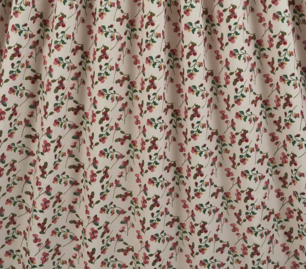 Pansy Scatter (D) - Tana Lawn - Decades in Bloom Collection - Liberty of London Fabrics - 100% Cotton