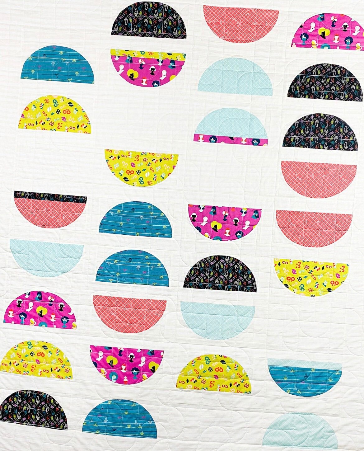 Crescent Quilt Pattern by Cotton + Joy (paper copy)